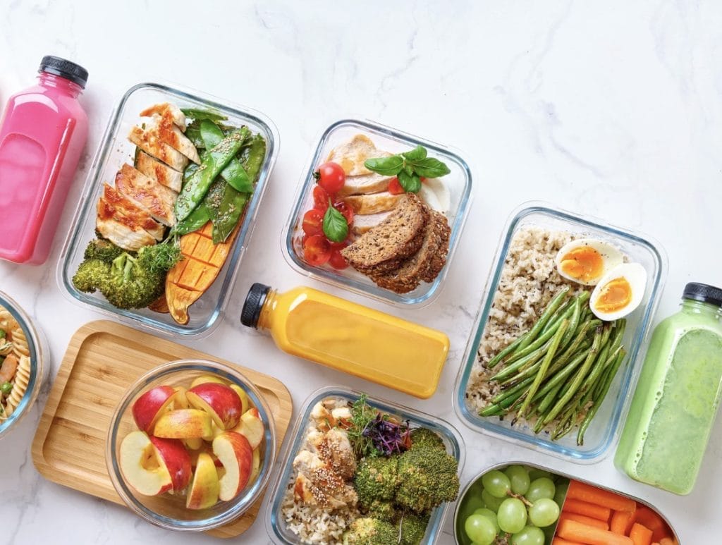 7 Healthy Meal Planning Tips for Families (+ FREE Meal Plan)